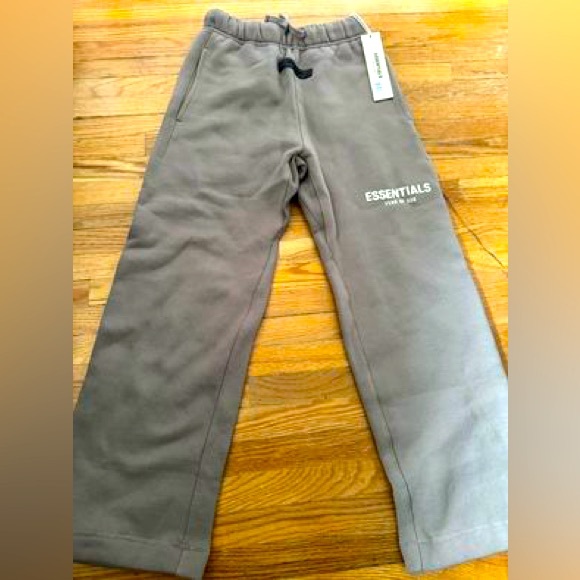 Fear of god sweats - Picture 1 of 2